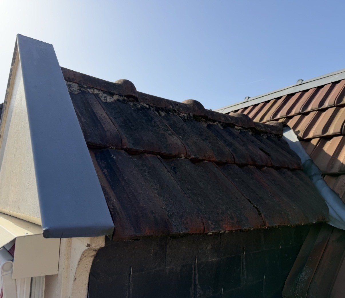 Faîtage de toiture pierrefonds